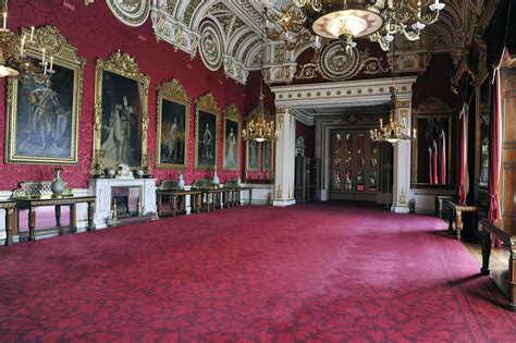 Admire Buckingham Palaces Glorious Interiors With Rarely Seen Pictures