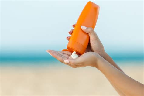 Does Sunscreen Contain Harmful Chemicals