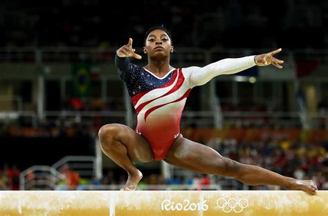 Us Womens Gymnastics Team Wins Gold Medal At 2016 Rio Olympics See