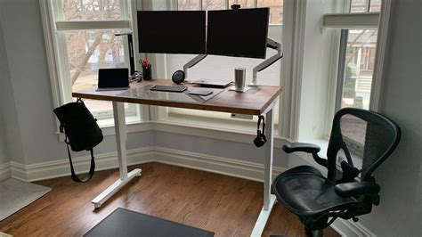 Custom Solid Wood Standing Desk Uplift Desk