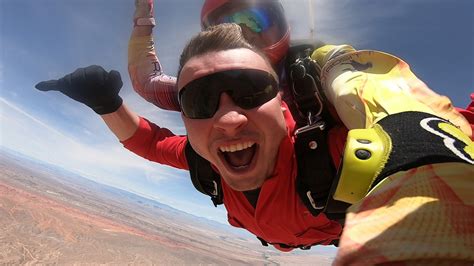 Skydive Fyrosity Trea Irey Tandem Skydiving In Las Vegas