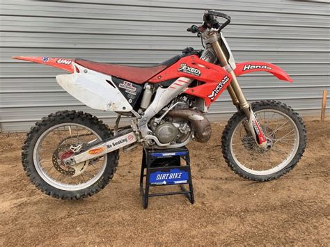 Mx Revival Cr250 Project Stage 1 Two Stroke Tuesday Dirt Bike Magazine