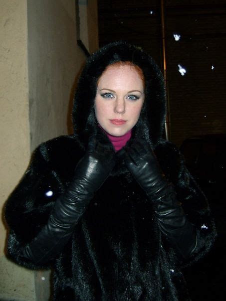 Pin On Mistress Leather Opera Gloves