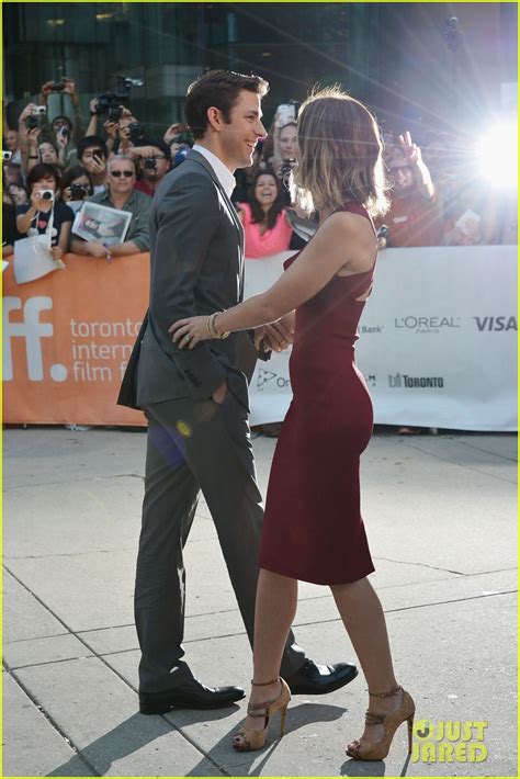 joseph gordon levitt and emily blunt looper premiere at tiff photo 2715850 bruce willis