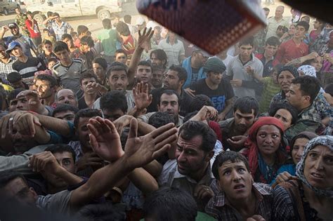 The Historic Scale Of Syrias Refugee Crisis Photographs