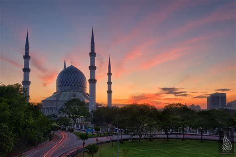 Masjid listings masjid shah alam; Masjid Shah Alam Sunrise | 9/2/2013 - 7:17:19 AM D7000 ...