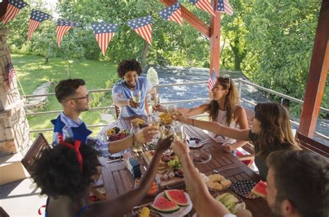 5 Creative Ways To Market Your Restaurant For The 4th Of July Schenck