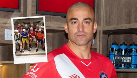 Teljes neve santiago martín silva olivera. El gran homenaje al 'Tanque' Silva de un grupo de ...