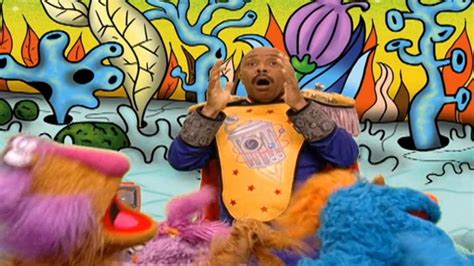 Sesame Street Episode 4151 Slimey Competes For The Worm Cup