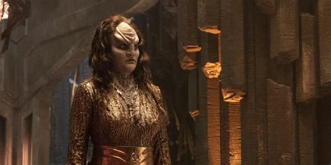 Star trek shows like the next generation and voyager have established that klingons evolved numerous anatomical redundancies, including two in the episode, the crew of the discovery heads to the klingon homeworld of kronos with a plan to map the planet and attack klingon military targets. Here's Why the Klingons Look Different in 'Star Trek ...