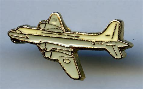 Argus Lapel Pins Aviation Aircraft Safety Wild Brooch Cards Blue