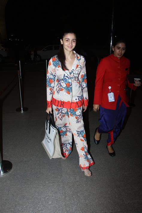 Alia Bhatt In A Floral Gucci Set And Givenchy Bag At The Mumbai Airport 1