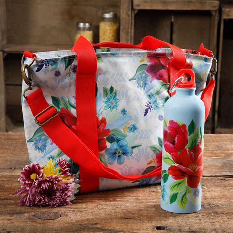 Check spelling or type a new query. The Pioneer Woman Spring Bouquet Lunch Tote with Hydration ...