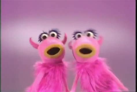 Yarn ♪ Mahna Mahna Mahna Ma Nuh Nuh Me Nah Ne Nah The Muppet Show