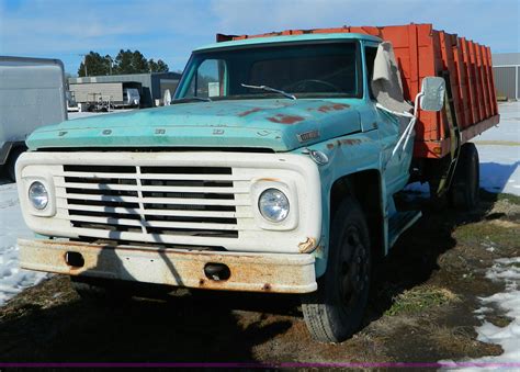 1967 Ford F600 Dump Truck In Quinter Ks Item D8683 Sold Purple Wave