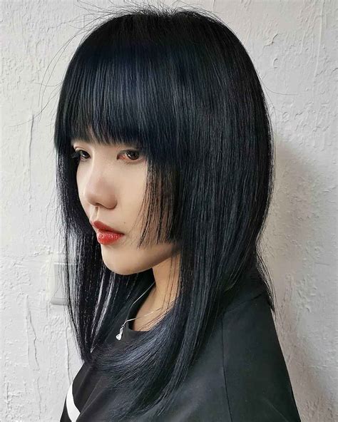 27 Hottest Ways To Get The Hime Haircut Trend
