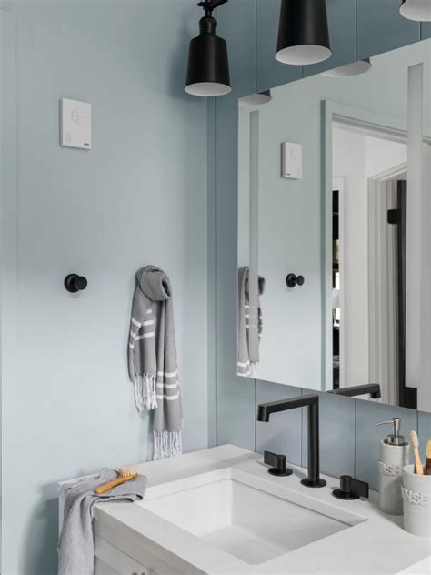 Guest Bathroom Pictures From Hgtv Urban Oasis 2019 Hgtv Urban Oasis