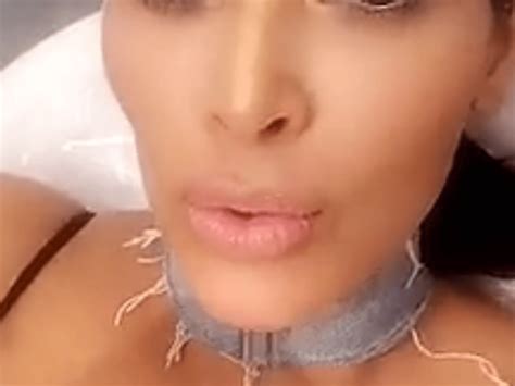 Kim Kardashian Snapchats Her Tummy Tuck Nova 100