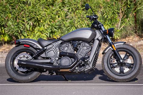 Indian Scout Bobber Straight Pipe