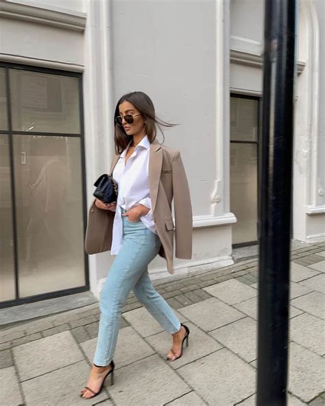 10 ways to tuck in your shirt like a fashion girl the cool hour style inspiration shop fashion