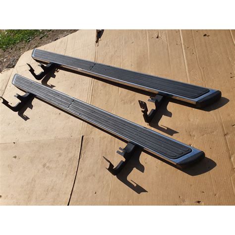 Gmc Acadia Enclave Traverse Left Right Running Boards Step Bars Gm Set