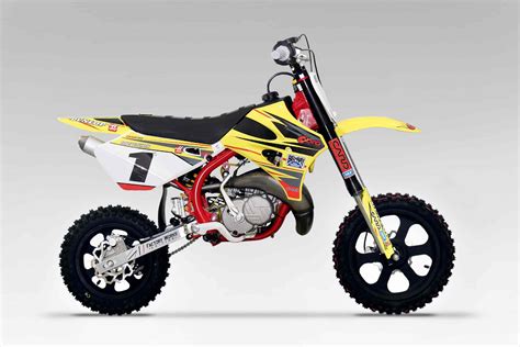 With its full race suspension and new wheels, cobra venom 50cc powerplant, and championship wining chassis, this is the only bike to race in the special limited class. Cobra Moto pulls a big holeshot with the new CX50FWE ...