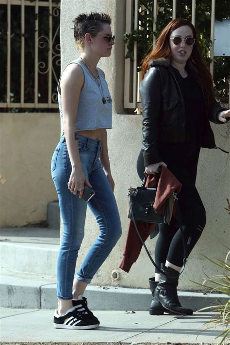 Kristen Stewart In Tight Jeans 33 Gotceleb