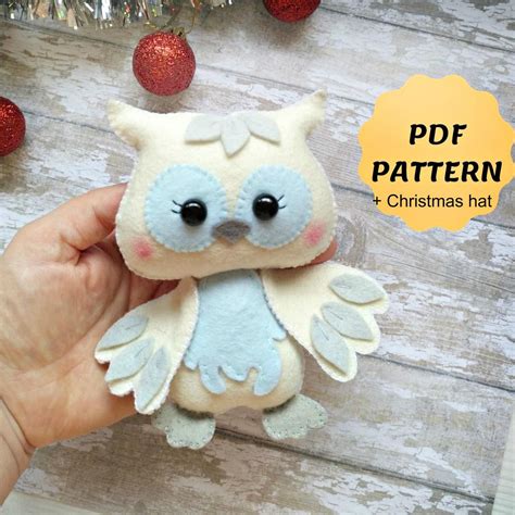 Felt Owl Christmas Ornament Christmas Owl Decor Felt Owl Etsy Felt Owl Pattern Felt Crafts