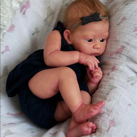 Realistic 21 Julie New Handmade Lifelike Reborn Baby Doll Silicone