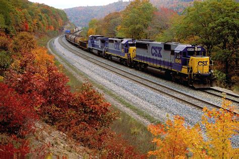 Amazing Train Pictures From Around The World