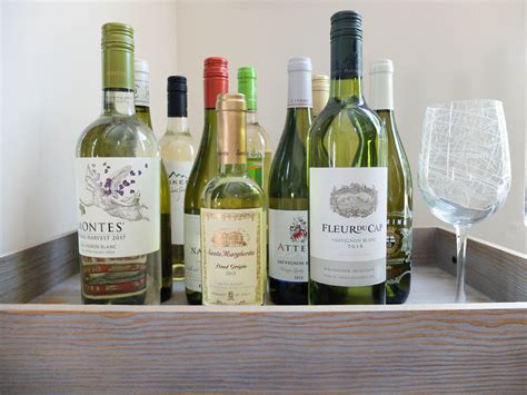 Favorite White Wine From Around The World Lavieannrose White Wine