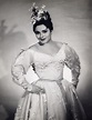 Victoria de los Ángeles - Soprano | Opera singers, Legendary singers ...
