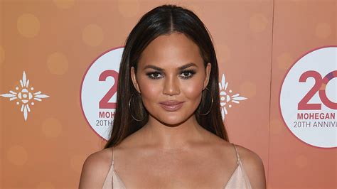 Chrissy Teigen Jokes Everything Is Fake About Me Except My Cheeks