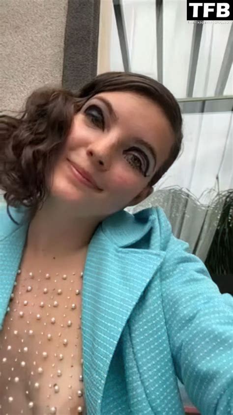 Camren Bicondova Archives Onlyfans Leaked Nudes