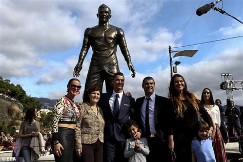 We are working to solve this issue. Massive Cristiano Ronaldo statue erected in Real Madrid ...