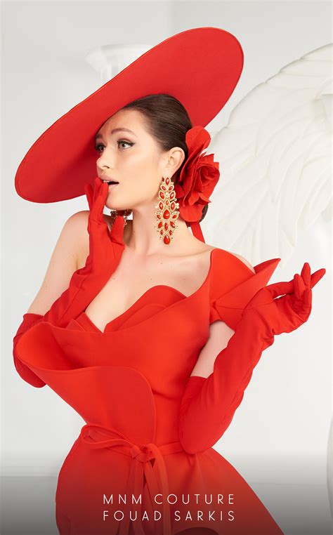 Walk the red carpet in style by wearing mnm couture dresses. MNM Couture - 2553 | The Ultimate