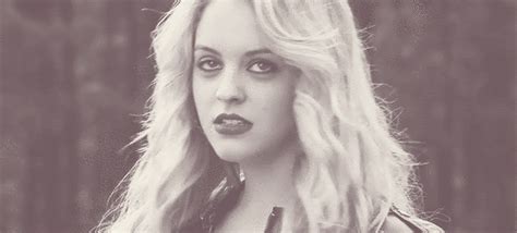 Renesmee Clan Guatemala¨¨ Gage Golightly Ya No Está En Teen Wolf