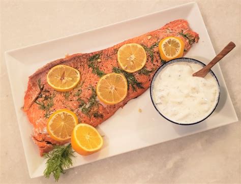 Grilled Salmon With Cucumber Dill Sauce Lf
