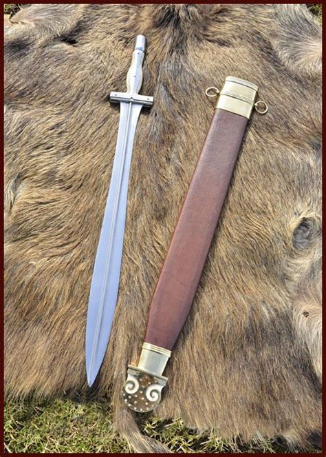Replica Of The Greek Hoplite Sword Ancient Warfare Cool Swords