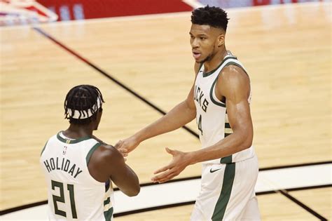 Nbahd.com is a free website to watch nba replays all games today. Miami Heat vs Milwaukee Bucks: Injury Report, Predicted Lineups and Starting 5s - May 15th, 2021 ...