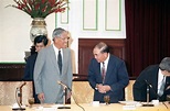 郝柏村擔任行政院長時期，曾多次在人事任命、職權界線上與李登輝爭鋒相對。攝於1991年。 圖／聯合報系資料照