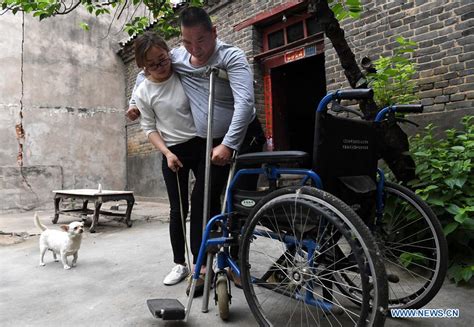 Wife Takes Good Care Of Paralyzed Husband In Central Chinas Henan