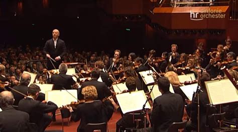 Conducted By Paavo Järvi The Hr Sinfonieorchester Frankfurt Radio