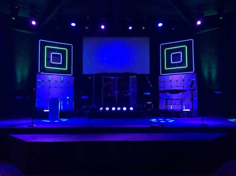 Squares And Youths Church Stage Design Ideas Scenic Sets And Stage