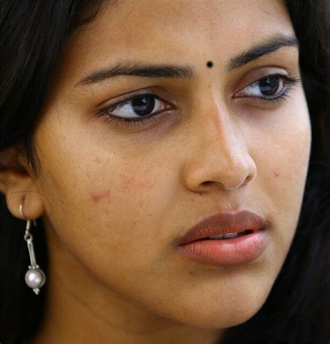 Indian Hot Girl Amala Paul Face Closeup Photos Without Makeup