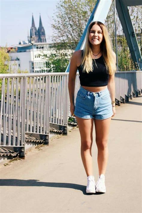 Dagi bee hund zula wie süß ist das denn? Bist du ein Bienchen? (Dagi Bee)