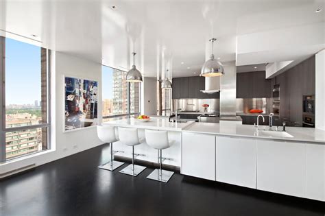 We take your kitchen desires and turn them into reality. Kitchen: Penthouse Perch in New York City | HGTV