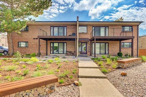 Courtyard At Sloans Lake Apartments In Lakewood Co