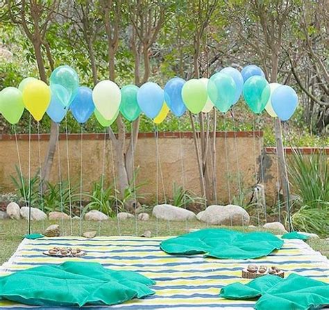 60 Inspiring Outdoor Summer Party Decorations Ideas In 2020 Summer