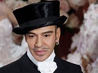 John Galliano to stand trial for racial remarks - CBS News